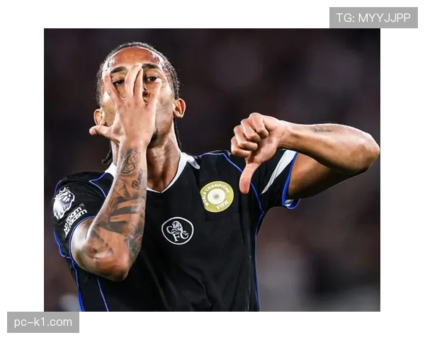 实时：布赖顿霍夫对阵谢菲联，三笘薰边路突破造点，若昂-佩德罗一蹴而就